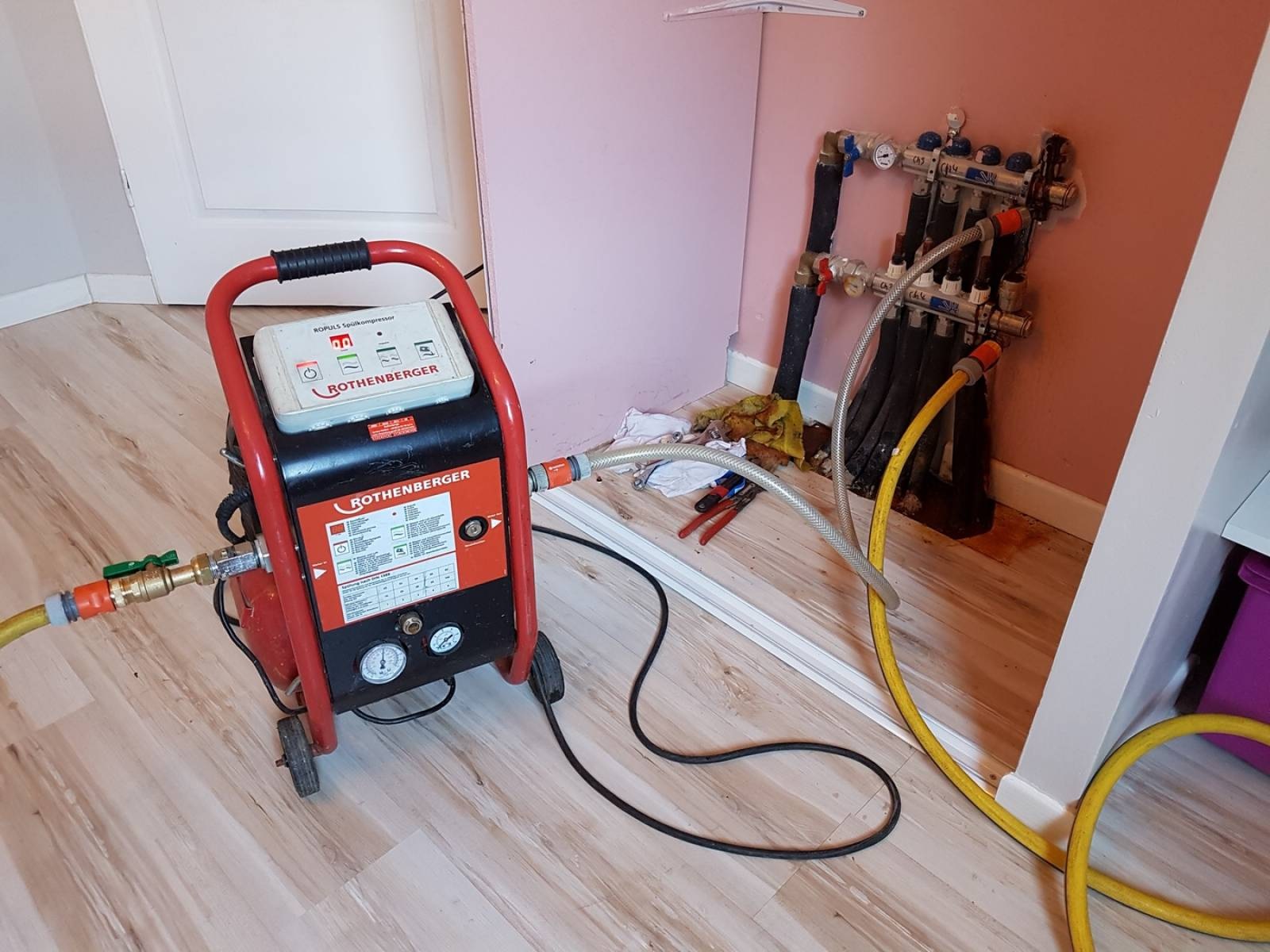 Ümraniye Esenkent Protherm Hermetik Şofben Kombi Bakımı